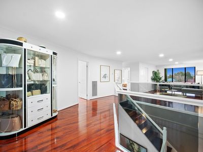 39 Kippenross Drive, Narre Warren South