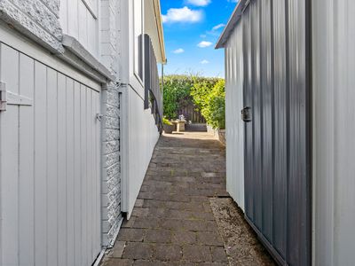 1/4A Dallinghoe Crescent, Milford