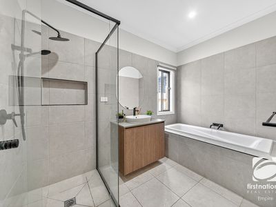 12 Orlov Street , Aintree