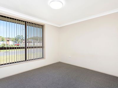 1 Whitewood Place, Albion Park Rail