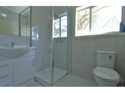 42 Glenbrook Avenue, Clayton