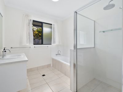 37 Flindersia Street, Redlynch