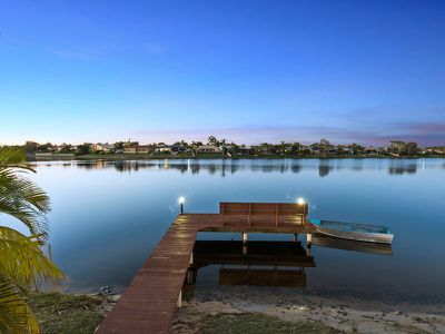 65 Wedgebill Parade, Burleigh Waters