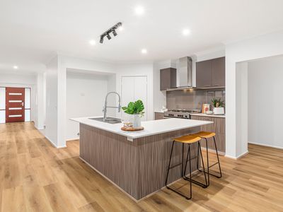 17 Perry Circuit, Cranbourne North