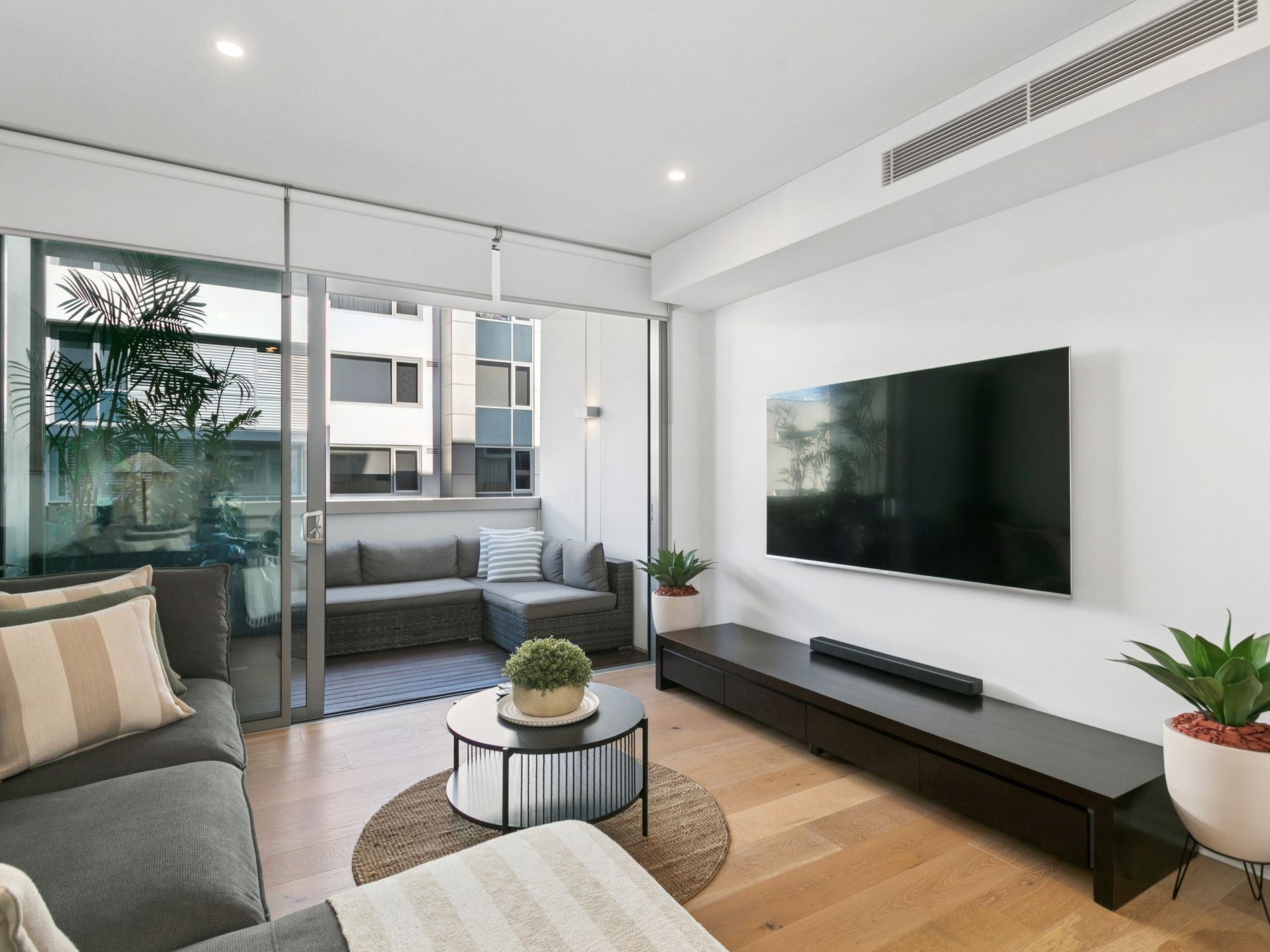 212 / 8 Moreau Parade, East Perth