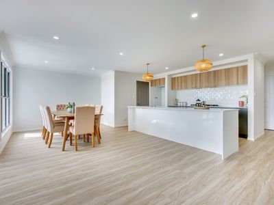 8 Greenham Street, Raceview
