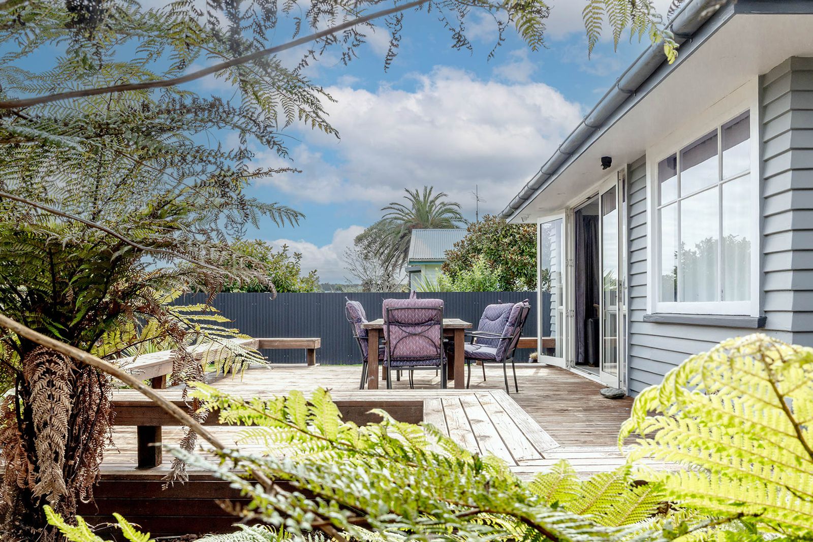 14 Jollie Street