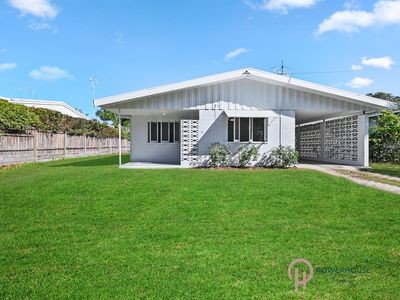 32 Marine Parade, Newell