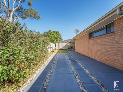 37 Grasstree Avenue, Woongarrah