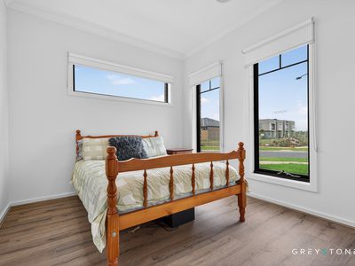 83 Merindah Boulevard, Deanside