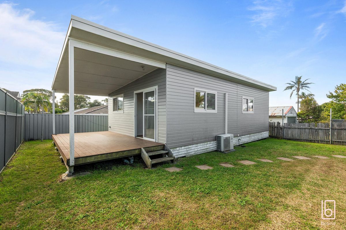 13 & 13A Manuka Parade, Gorokan