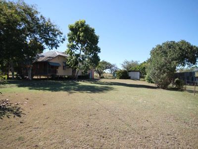 13 Bluff Road, Queenton