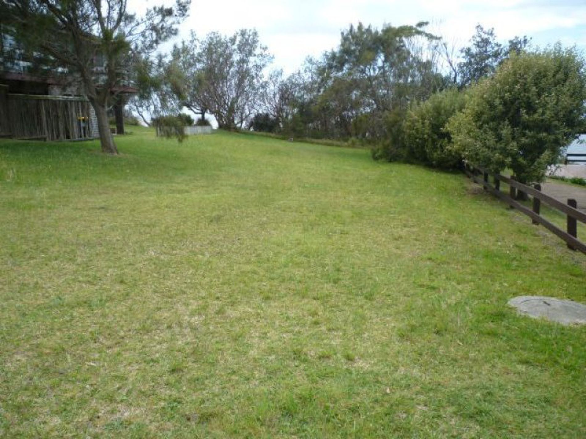 215 Mitchell Parade, Mollymook