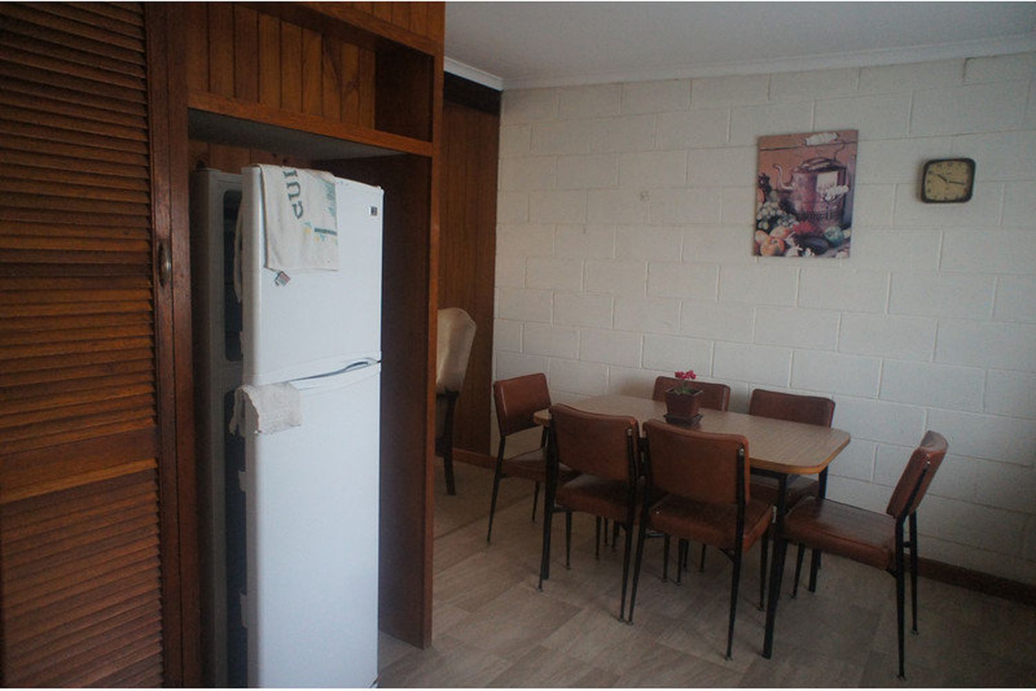 4 / 5 Smith Street, Horsham