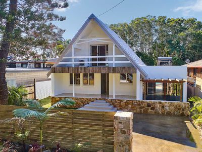 9 Gloria Street, South Golden Beach