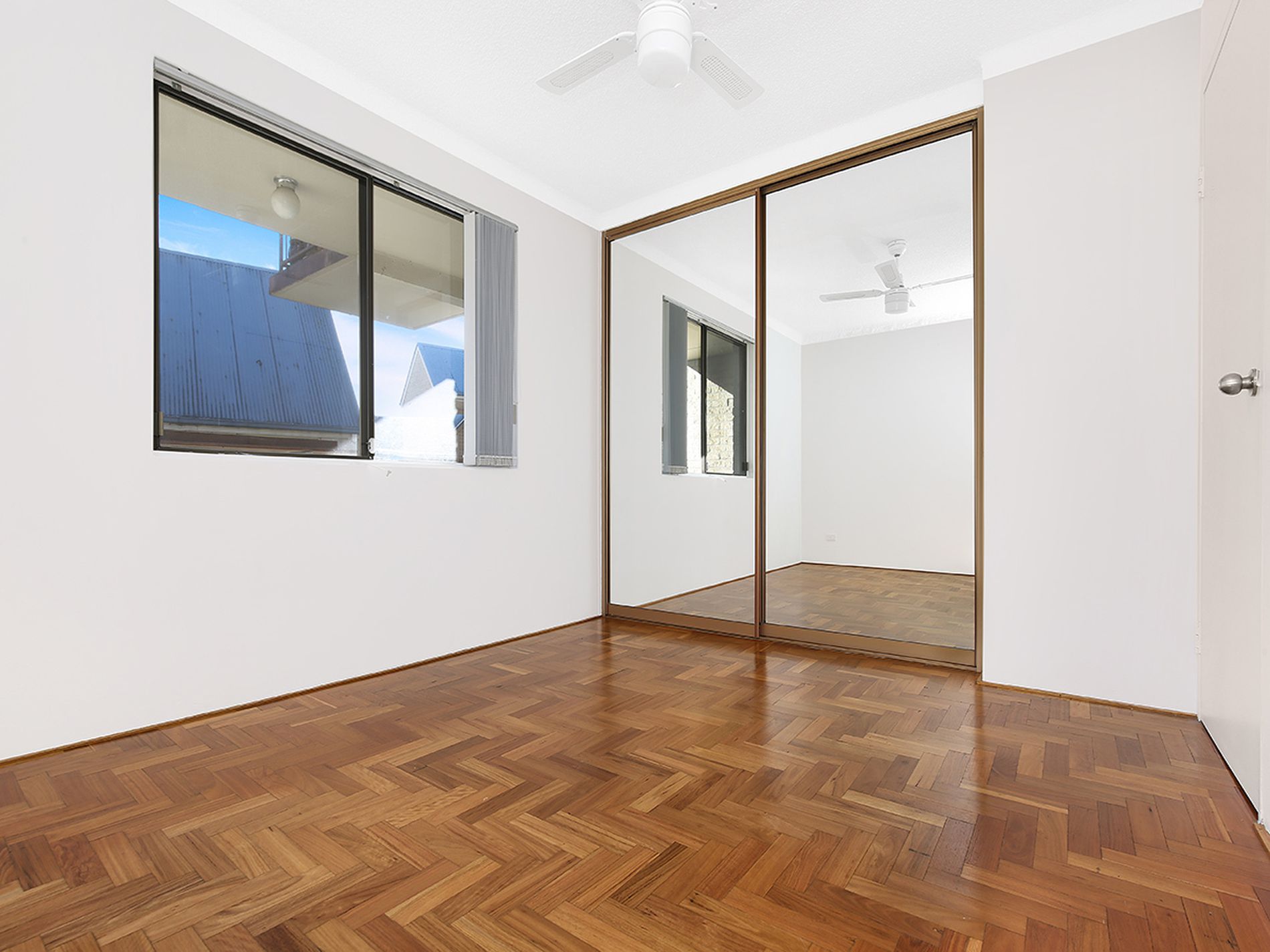 4 / 27 Osborne Street, Wollongong