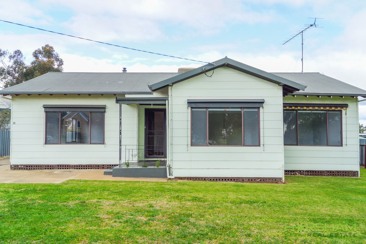 31 Church Street, Goroke