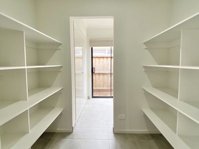 18 Nectar Avenue, Manor Lakes