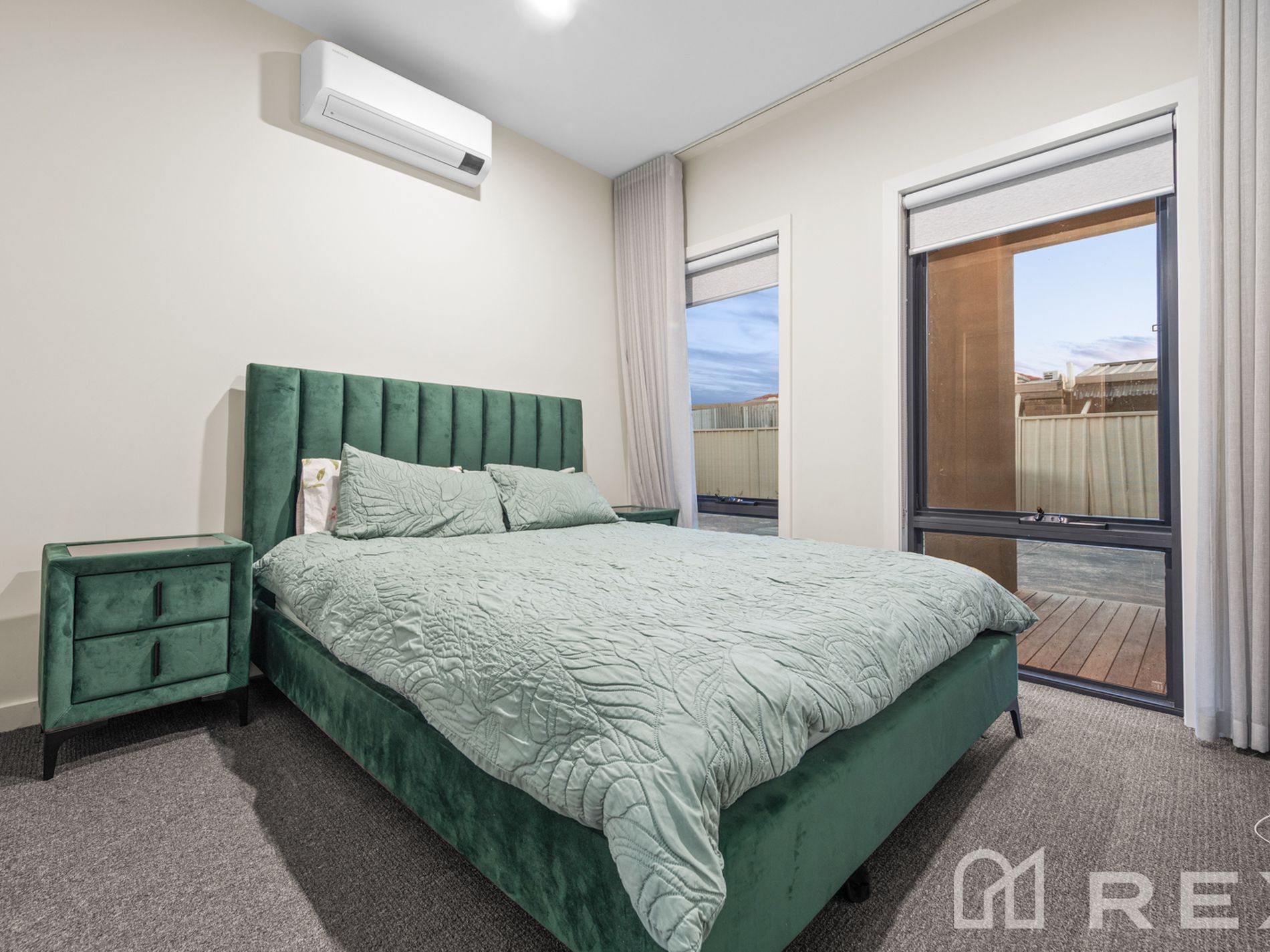 2 / 33 Arcadia Avenue, Hallam