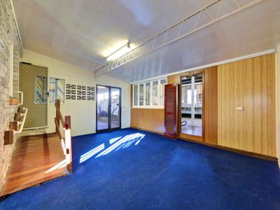 8 Black Street, Norville
