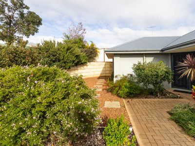 27 Dongara Circle, Jane Brook