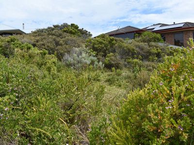 15 Yates Court, Southend