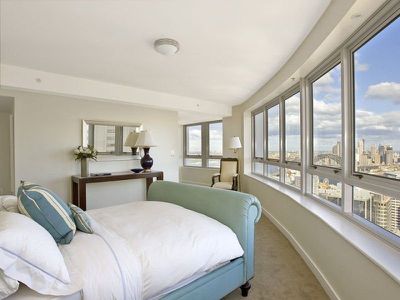 3401 / 77-81 Berry Street, North Sydney