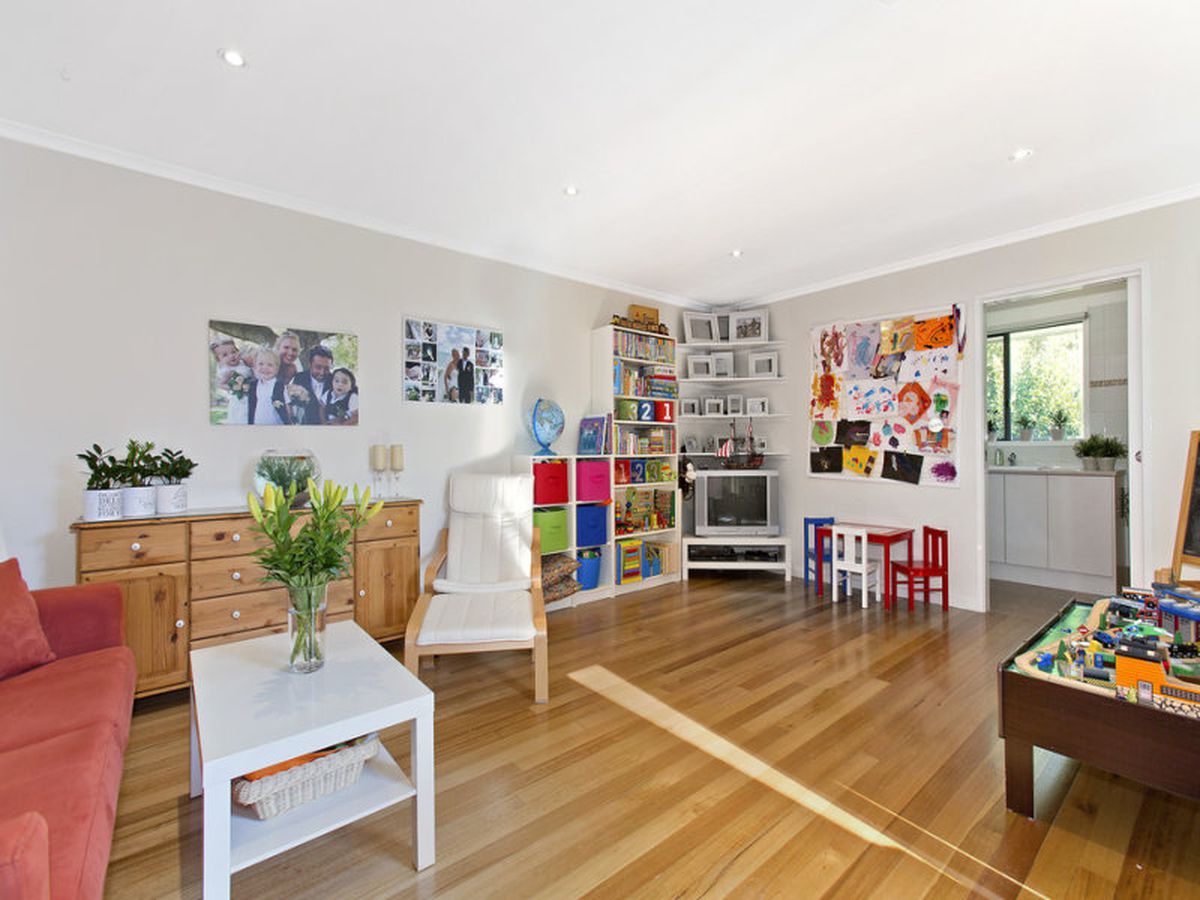 65 Bertrand Avenue, Mulgrave