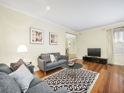 63 Dehnert Street, Doncaster East