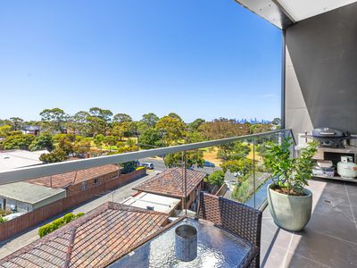 303 / 110 Roberts Street, West Footscray