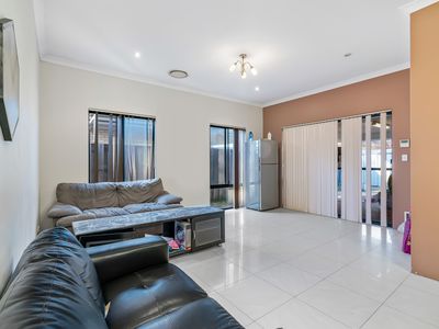 6 Fulbrooke Loop, Canning Vale