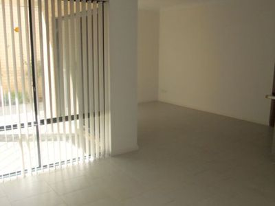 9B Kurda Road, Westminster
