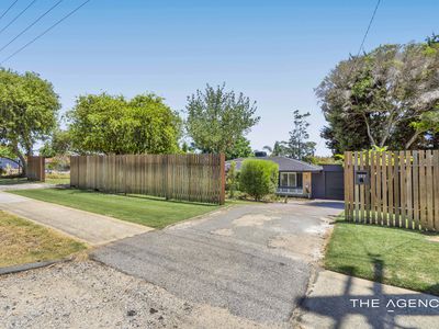 395 Warwick Road, Greenwood