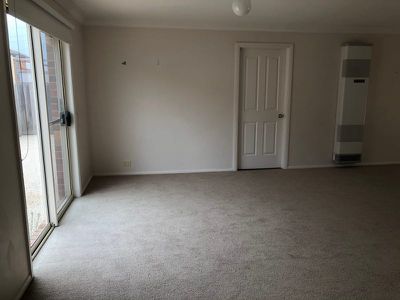 1 / 55 Haugh Street, Lovely Banks