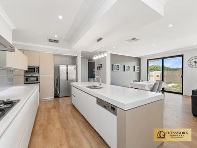 21 Jeanhulley Road, High Wycombe