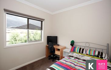 46 Peridot Avenue, Officer