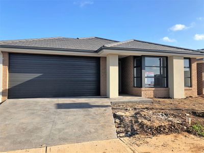 7 Ungara Drive, Werribee