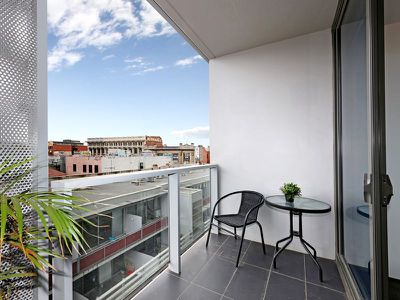 411 / 7 King Street , Prahran