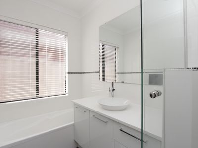 15A Steyning Way, Westminster