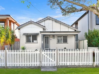 39 Phillip Street, Roselands