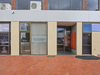 6 & 8 / 92 Railway Street South, Altona