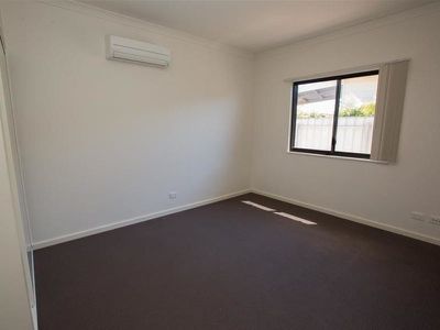 10 Minderoo Avenue, South Hedland