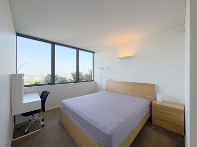 2606 / 18 Park Lane, Chippendale