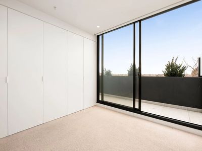 301 / 20 Camberwell Road, Hawthorn East