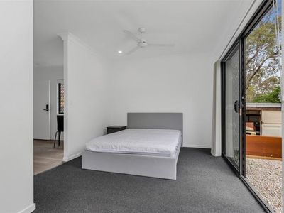 1 / 81 High Street, Brighton