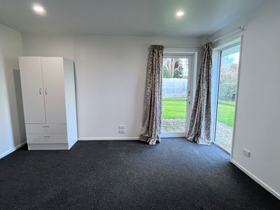 48 Constitution Avenue, Milton