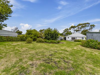 22 Railway Terrace West, Tantanoola