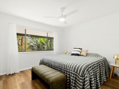 30 Bangalow Street, Narrawallee