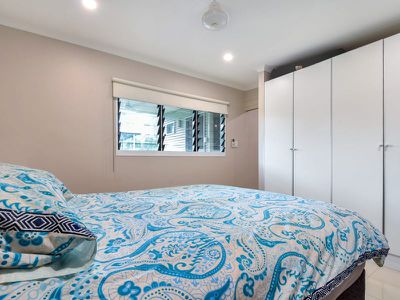 27 Forrest Parade , Bakewell
