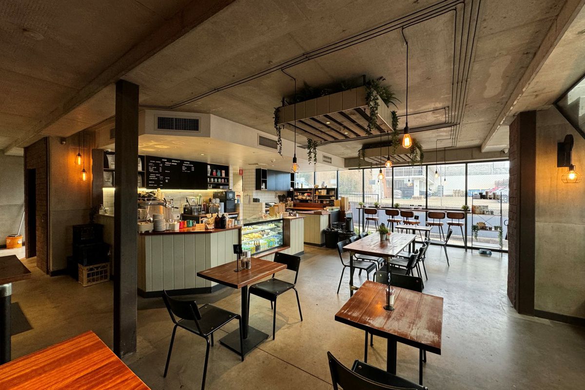 Unit 1, Cafe / 100 Bath Road, Kirrawee